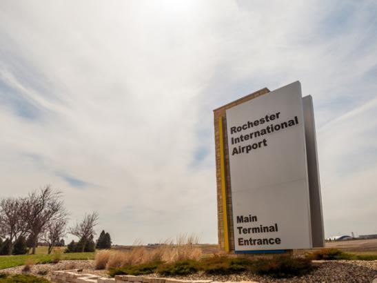 Rochester International Airport (RST) Main Terminal Entrance